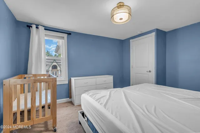 $2,200 | 327 Roosevelt Avenue, Oakhurst, NJ 07755