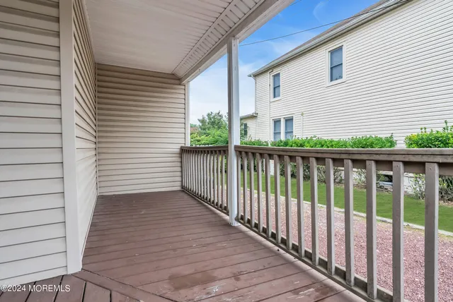 $2,200 | 327 Roosevelt Avenue, Oakhurst, NJ 07755