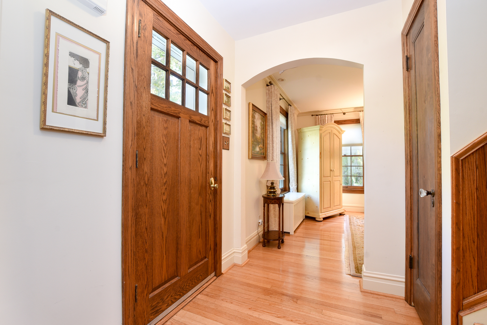 199 Olmsted Road Riverside, IL 60546 - Photo 5 of 40
