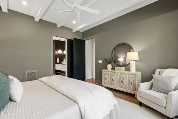 $1,750,000 | 7809 Haymarket Lane, Raleigh, NC 27615