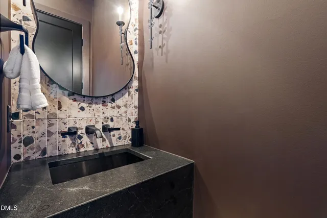 $1,750,000 | 7809 Haymarket Lane, Raleigh, NC 27615