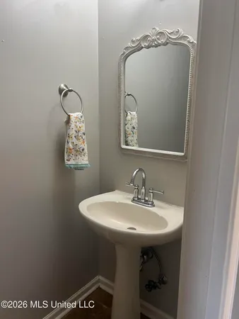 $340,000 | 3079 Lake Grove Drive, Hernando, MS 38632