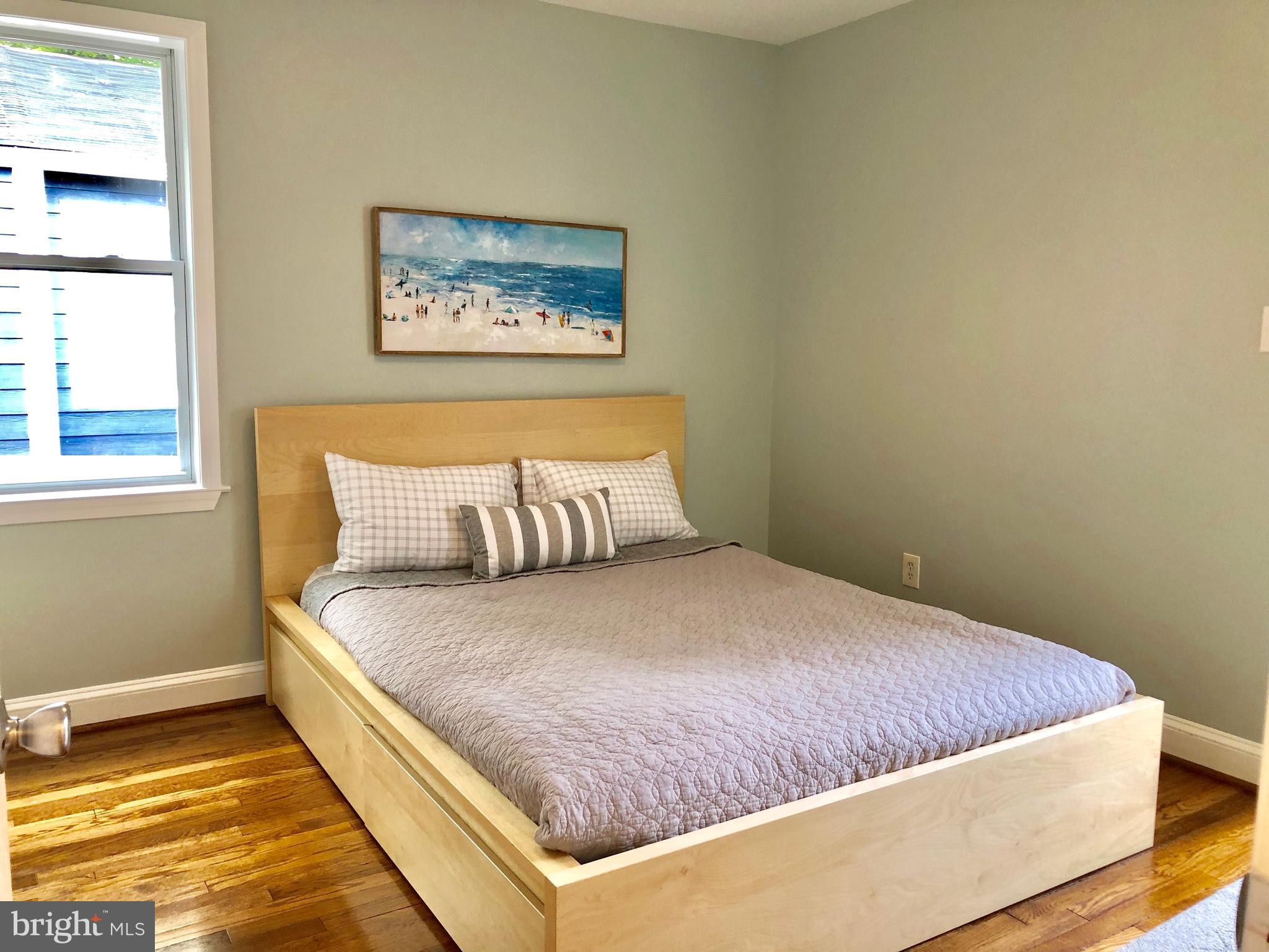 22 East Reed Avenue Alexandria, VA 22305 - Photo 3 of 13 Master Bedroom