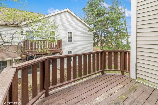 $2,150 | 1291 Coldspring Road, Carol Stream, IL 60188