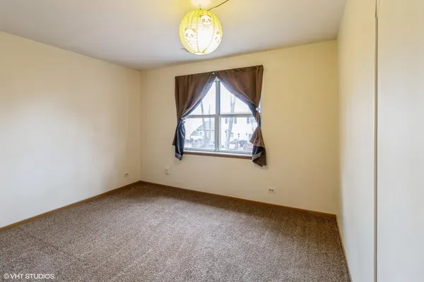 $2,150 | 1291 Coldspring Road, Carol Stream, IL 60188