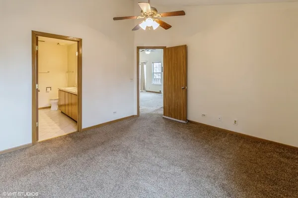 $2,150 | 1291 Coldspring Road, Carol Stream, IL 60188