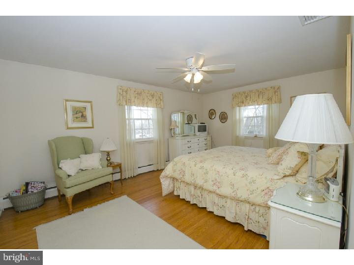 927 Cloverly Road Berwyn, PA 19312 - Photo 14 of 21 Bedroom 2