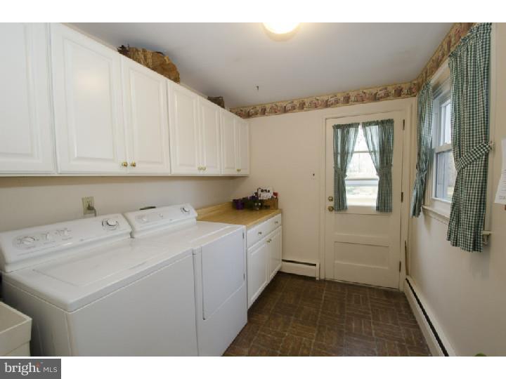 927 Cloverly Road Berwyn, PA 19312 - Photo 10 of 21 Laundry Room