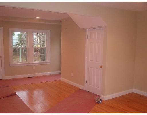 8 Harrison Street, Unit 8 Maynard, MA 01754 - Photo 6 of 14 Gallery Image 6