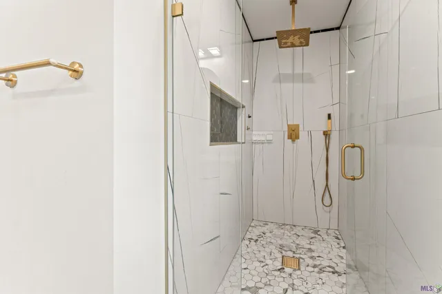 $2,169 | 18544 Perkins Oak Road, Prairieville, LA 70769