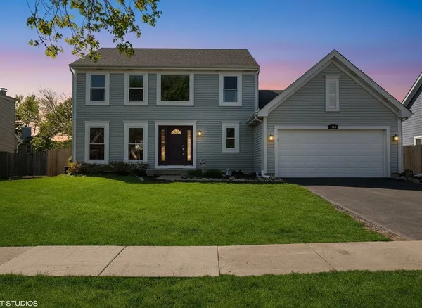 $460,000 | 1196 Hummingbird Lane, Grayslake, IL 60030