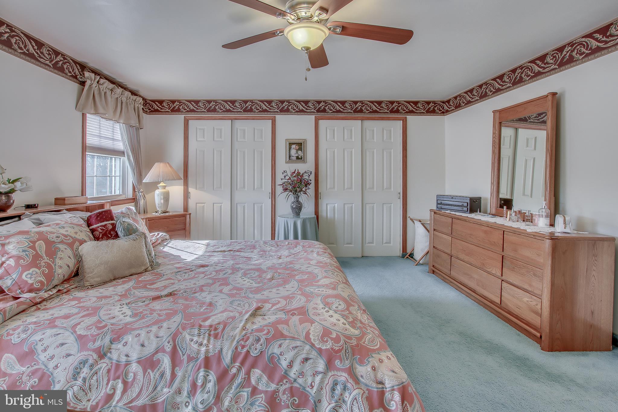 12835 Elnora Road Philadelphia, PA 19154 - Photo 25 of 36 Gallery Image 25