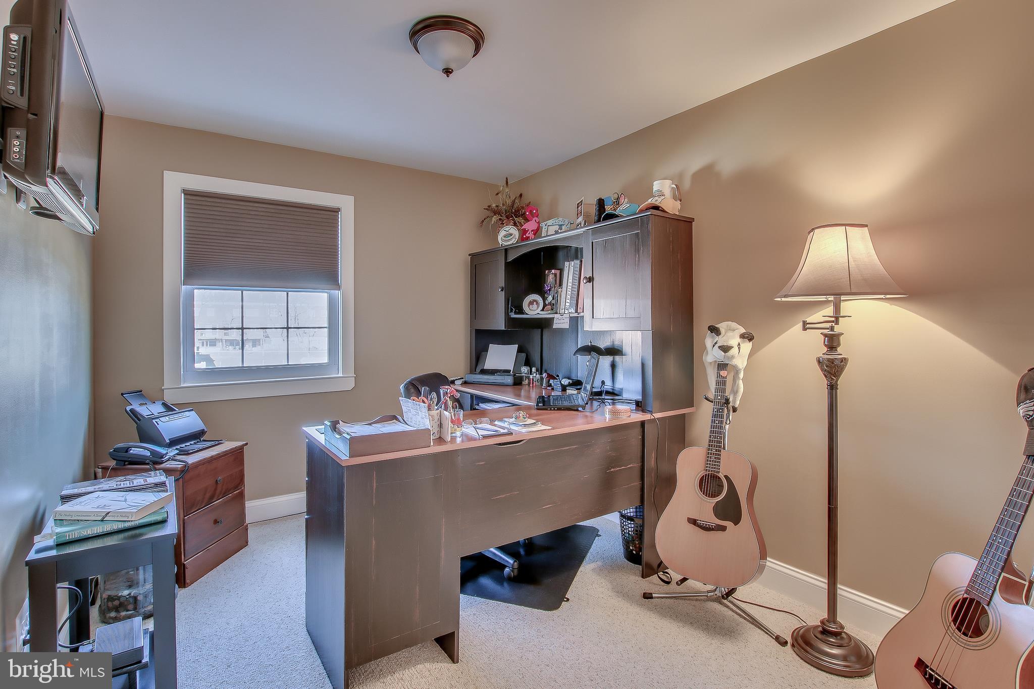 12835 Elnora Road Philadelphia, PA 19154 - Photo 30 of 36 Gallery Image 30