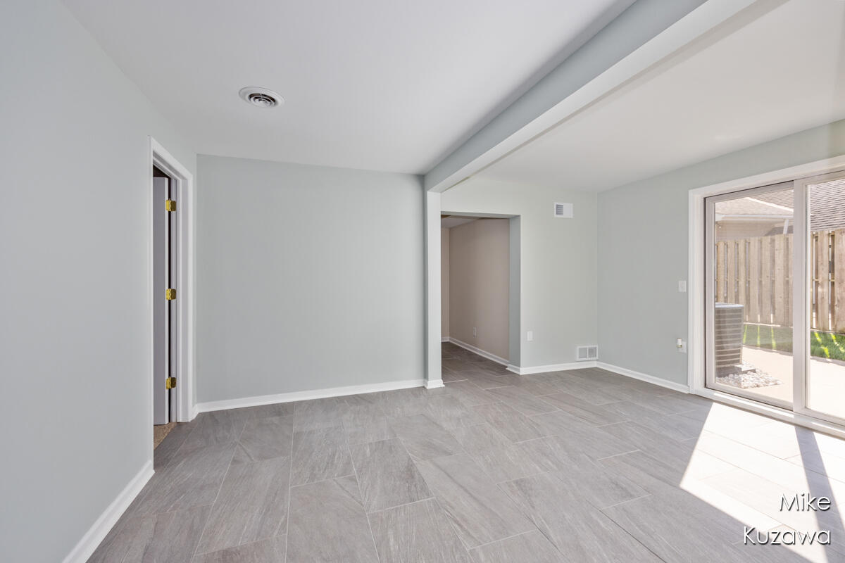 517 Pine Street Spring Lake, MI 49456 - Photo 15 of 43 IMG_1013