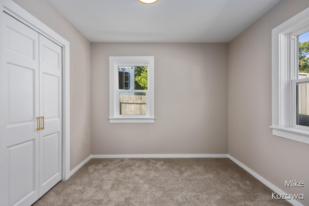 517 Pine Street Spring Lake, MI 49456 - Photo 20 of 43 IMG_1019