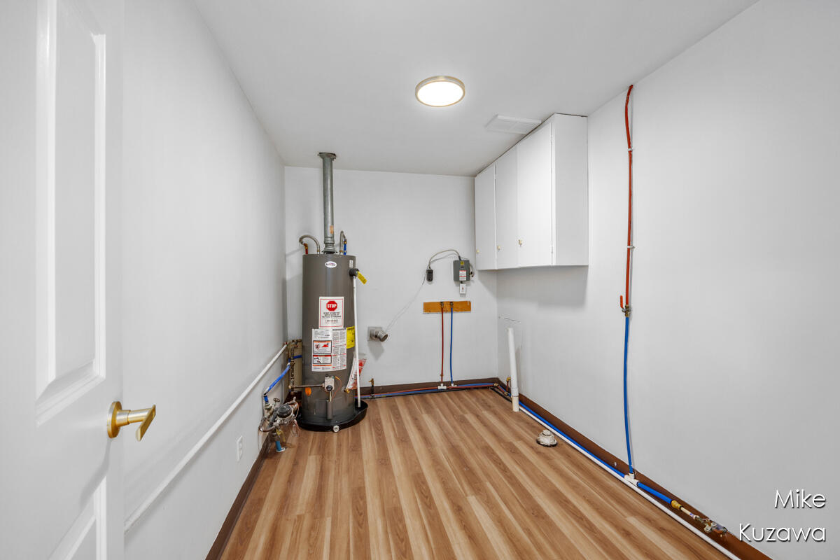 517 Pine Street Spring Lake, MI 49456 - Photo 21 of 43 IMG_1020