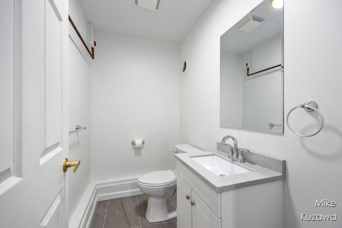 517 Pine Street Spring Lake, MI 49456 - Photo 22 of 43 IMG_1022