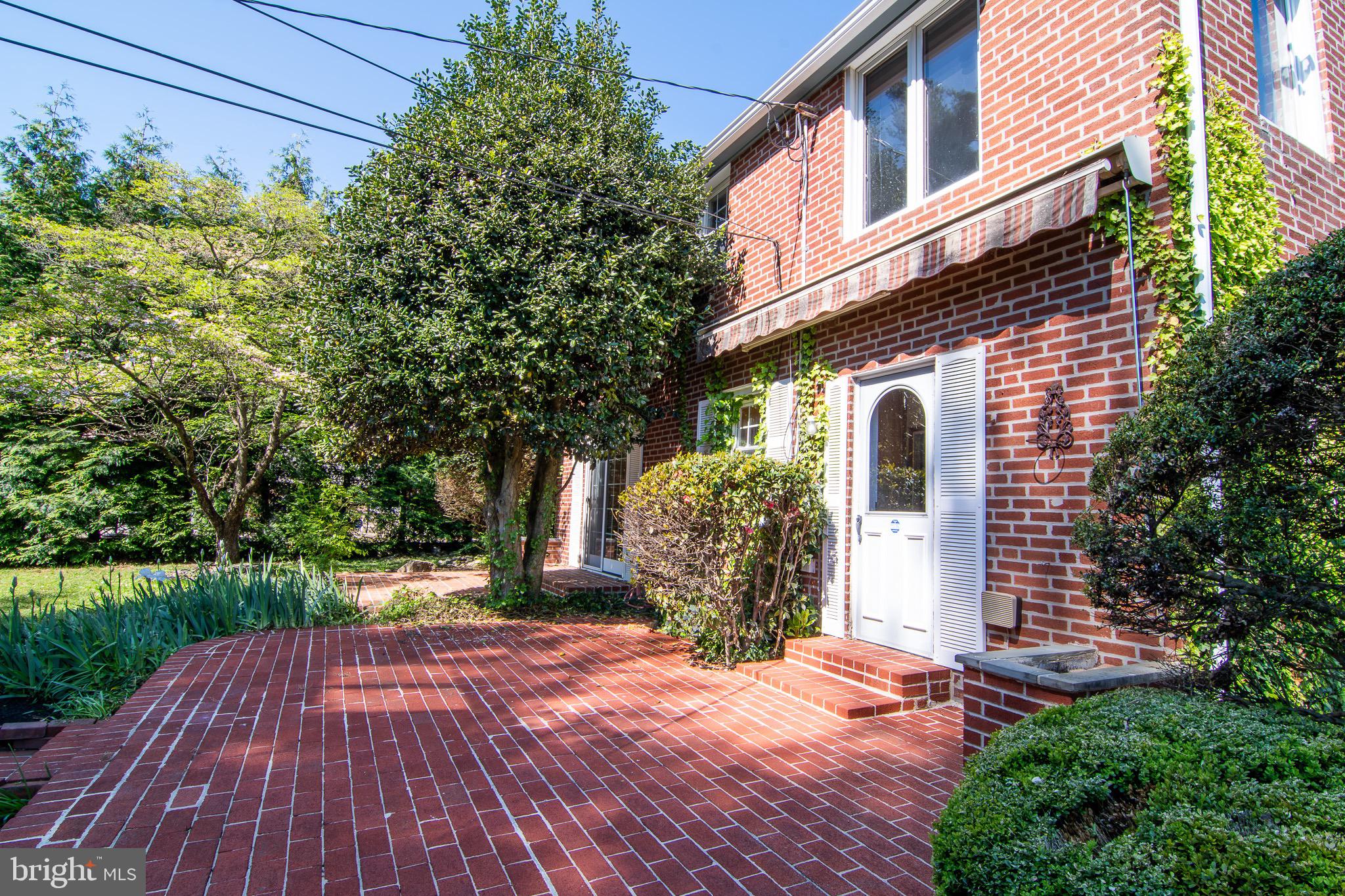 5004 Fairway Road Drexel Hill, PA 19026 - Photo 27 of 29 a view of a backyard with plants and large tree