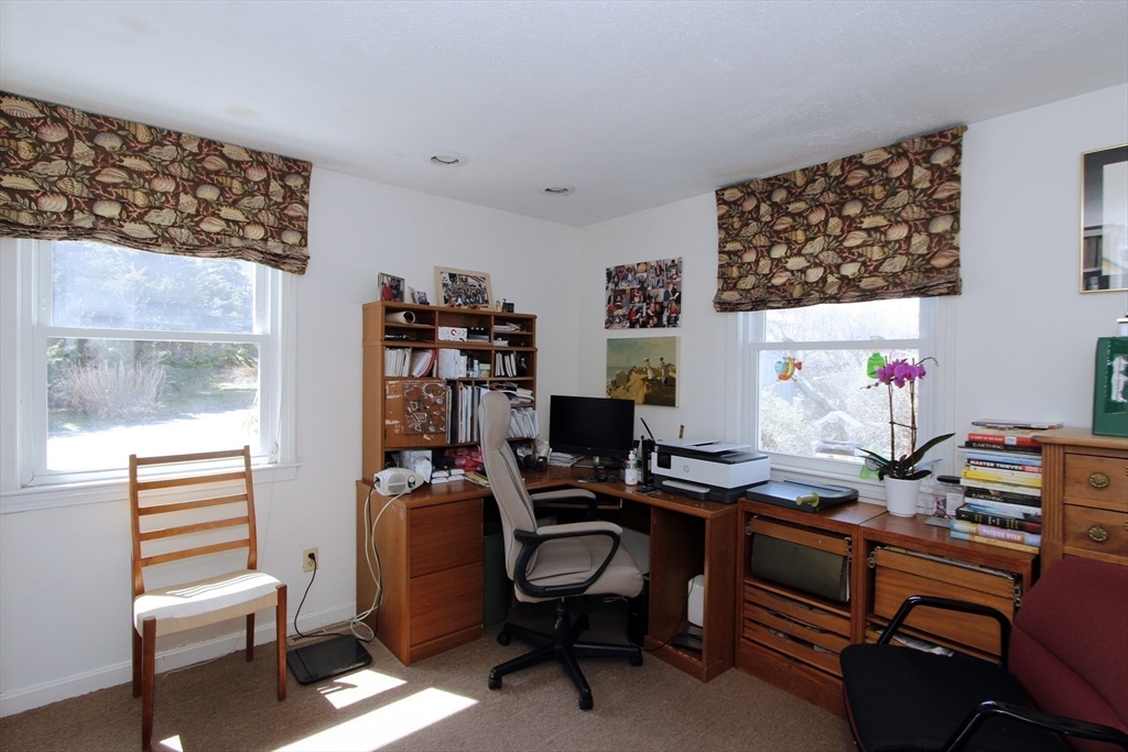 58 Sagamore Road Bourne, MA 02562 - Photo 11 of 29