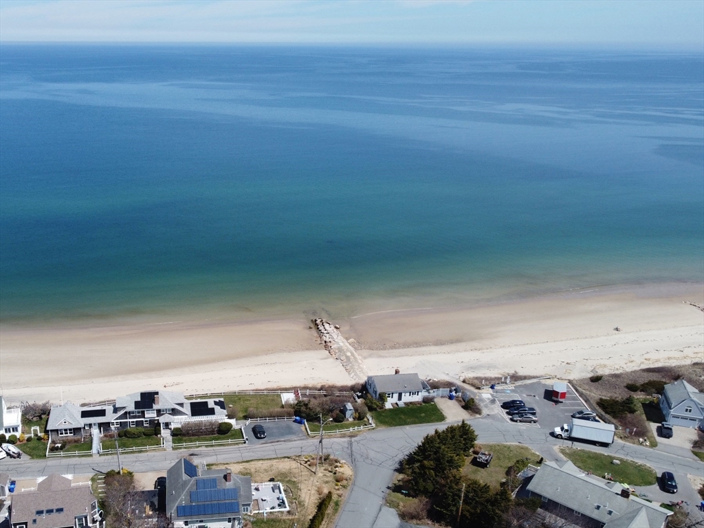 58 Sagamore Road Bourne, MA 02562 - Photo 13 of 29