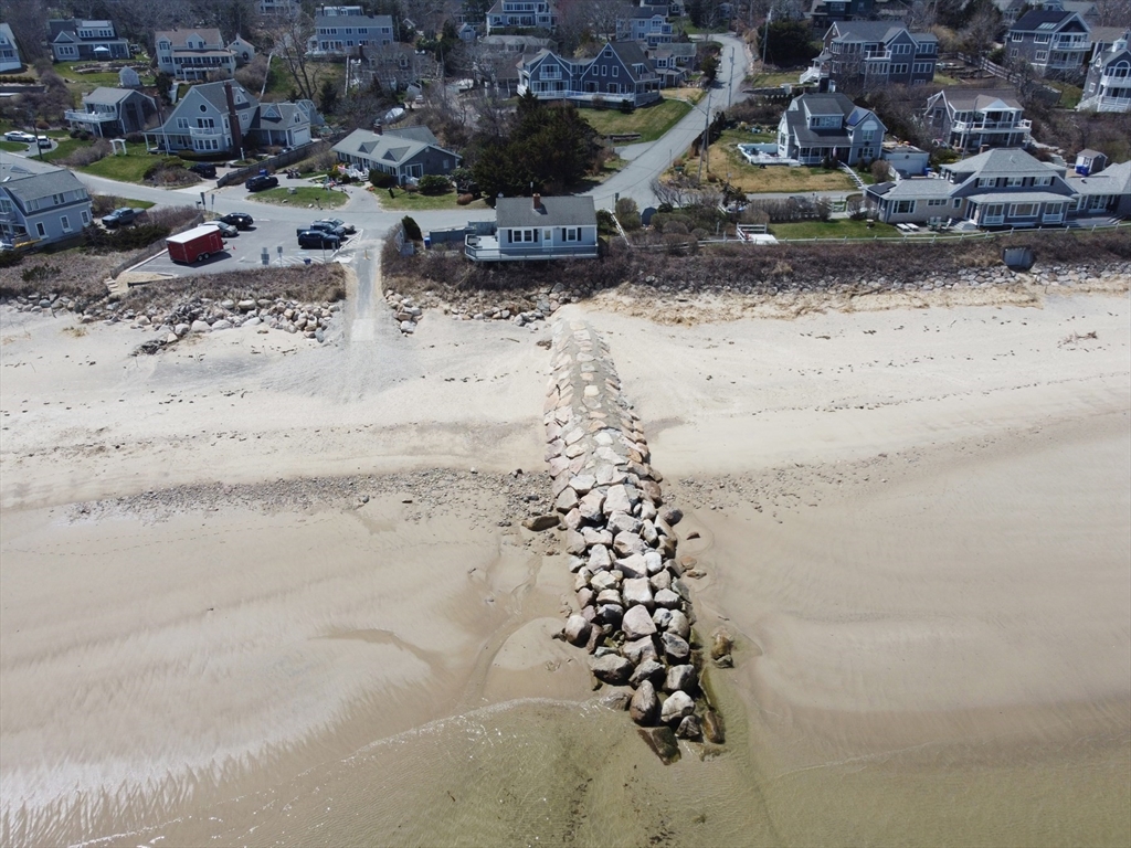 58 Sagamore Road Bourne, MA 02562 - Photo 15 of 29