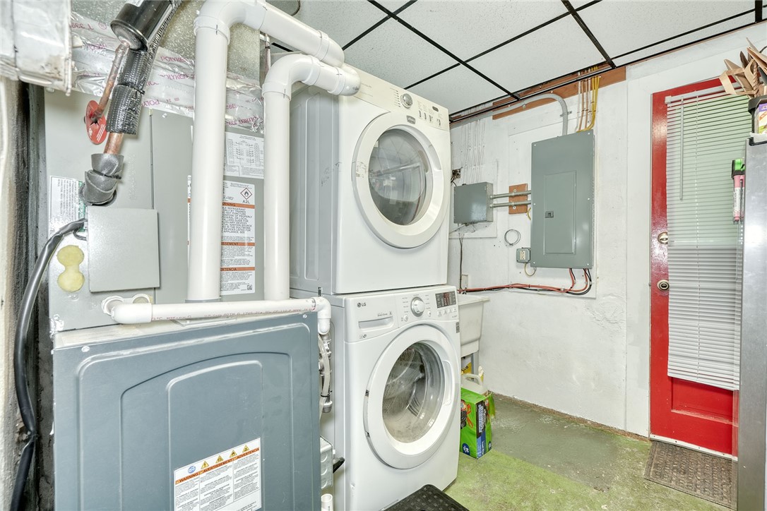 165 Penhurst Road Brighton, NY 14610 - Photo 19 of 26 Utility Room