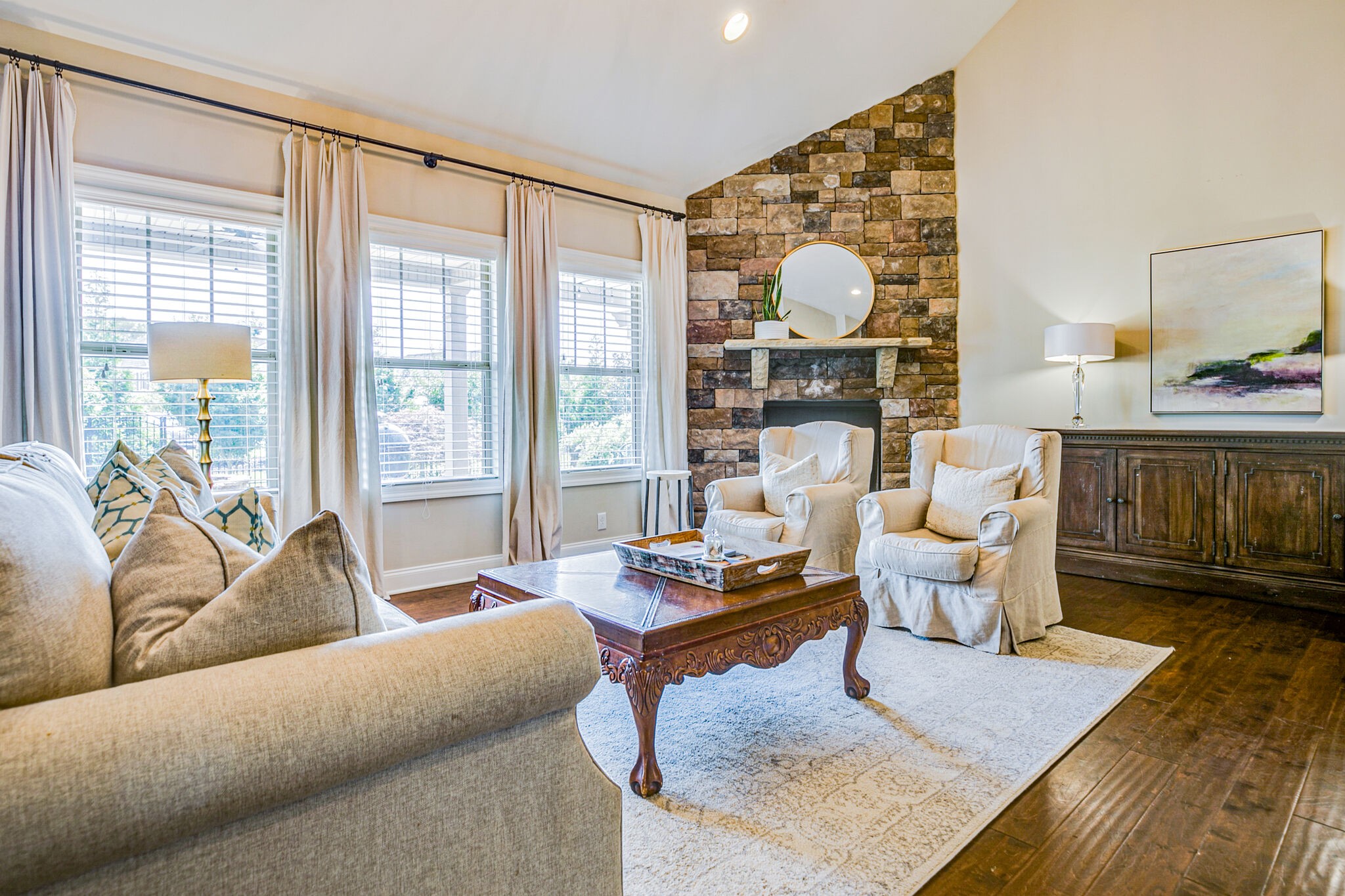 911 Contessa Drive Murfreesboro, TN 37128 - Photo 14 of 42 a living room with furniture and wooden floor