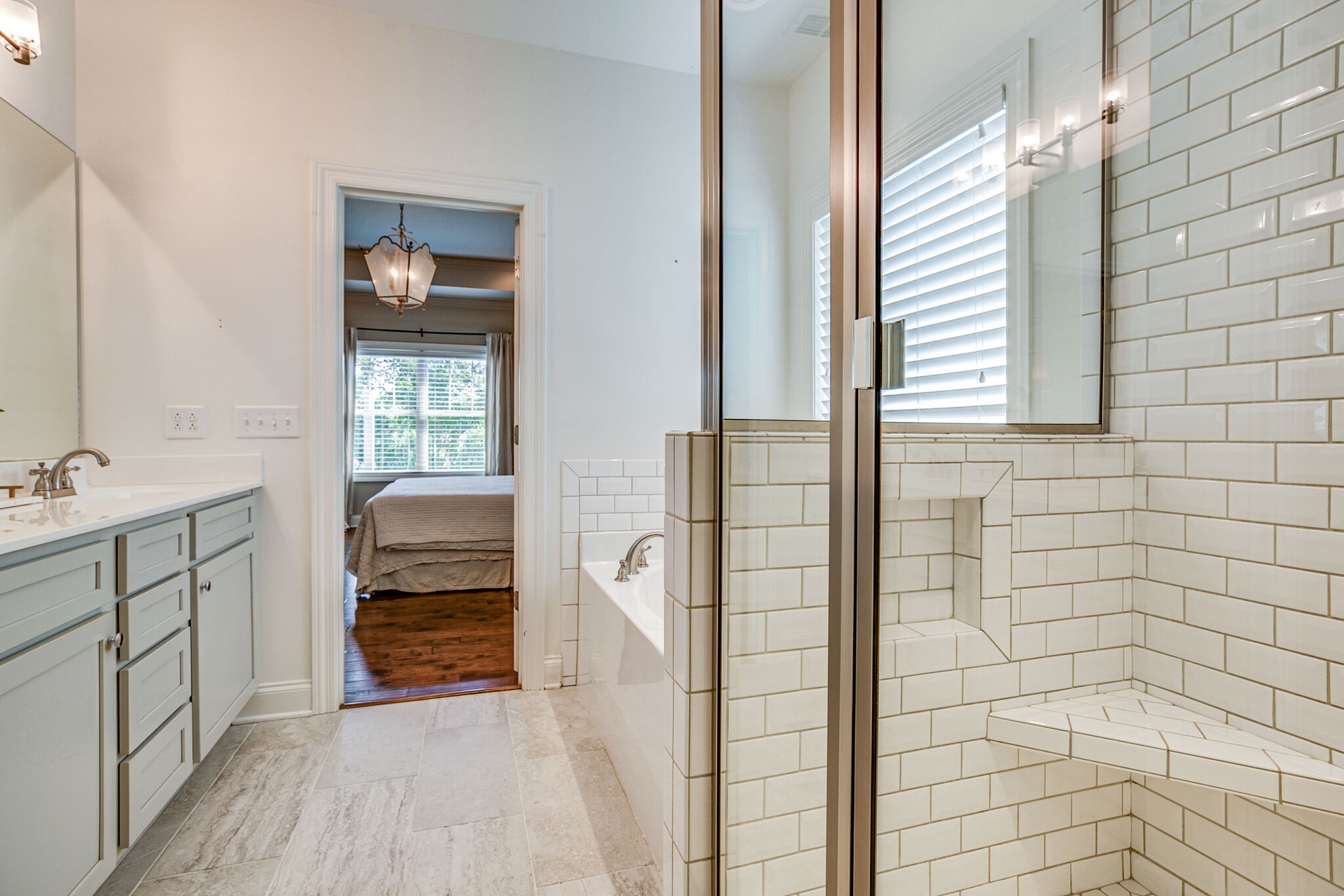 911 Contessa Drive Murfreesboro, TN 37128 - Photo 26 of 42 a bathroom with a shower