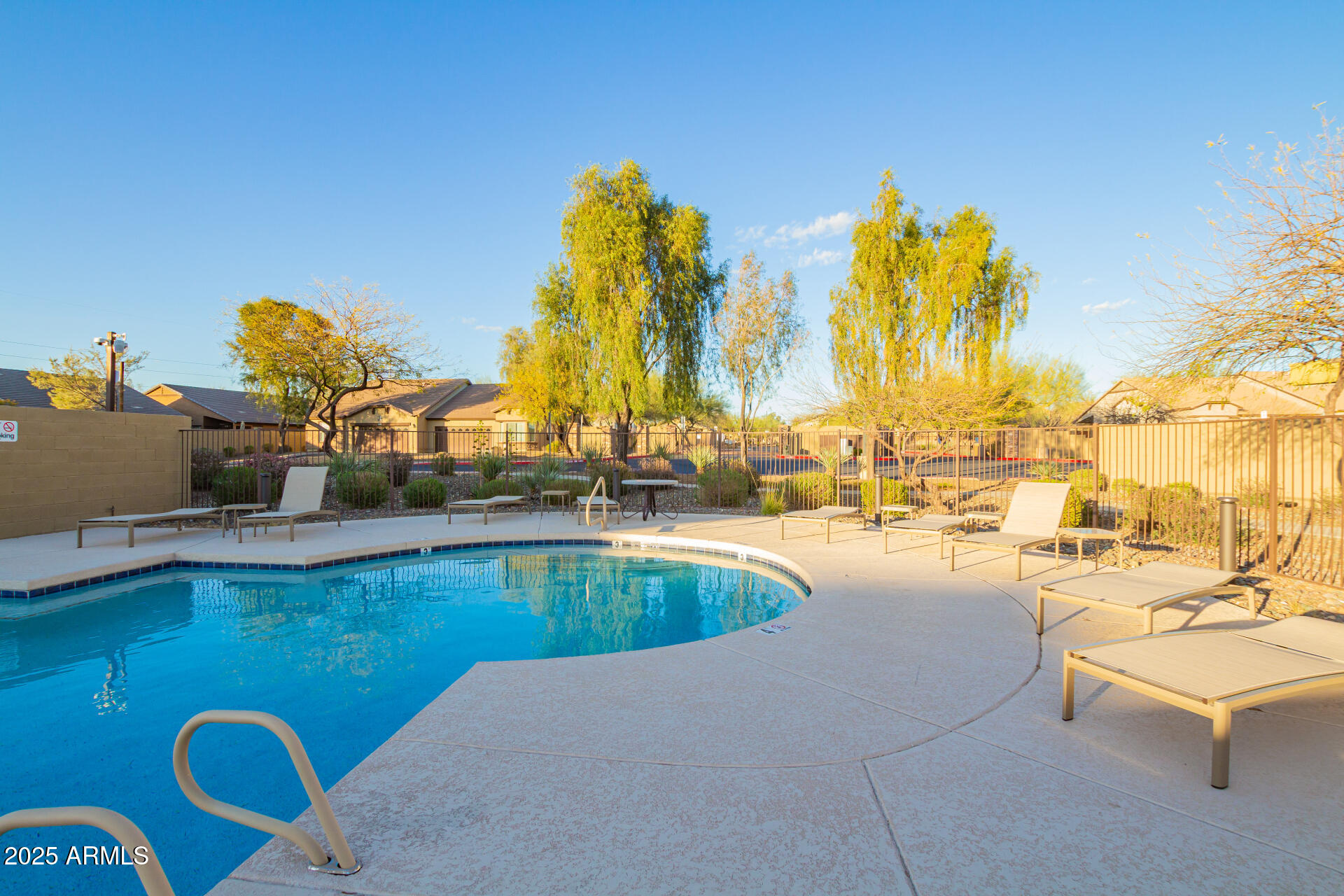 2725 East Mine Creek Road, Unit 2186 Phoenix, AZ 85024 - Photo 25 of 26 28 - Mine Creek