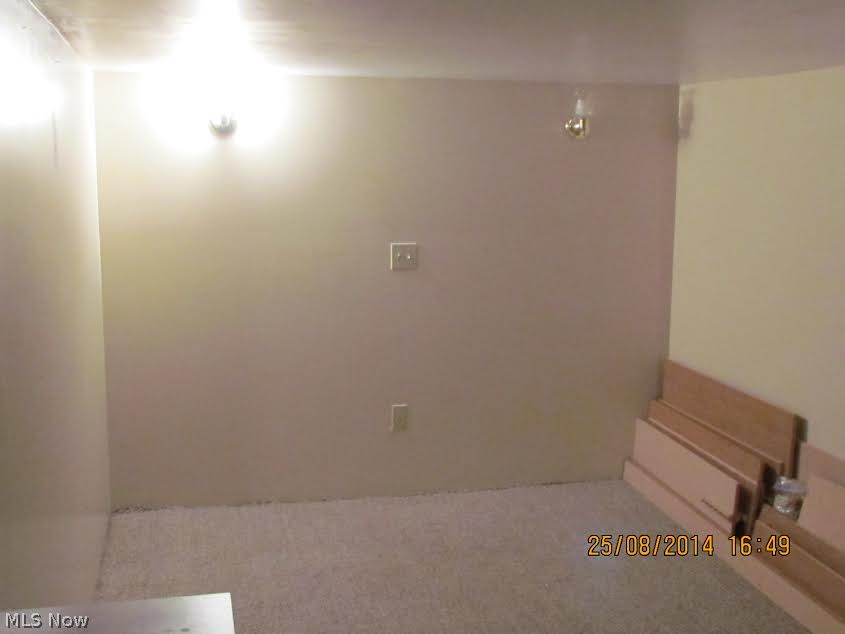 17929 Madison Road Middlefield, OH 44062 - Photo 7 of 10