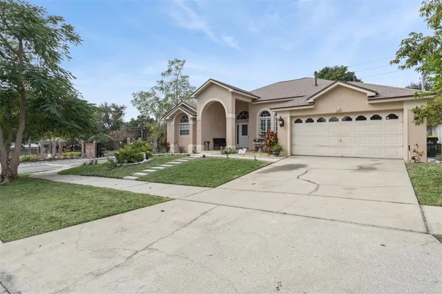 $485,000 | 2631 Cedaridge Circle, Clermont, FL 34711
