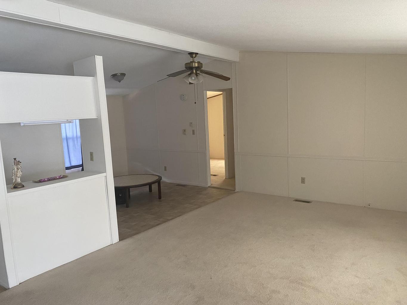 701 Montara Road, Unit 259 Barstow, CA 92311 - Photo 4 of 11 Living Area1