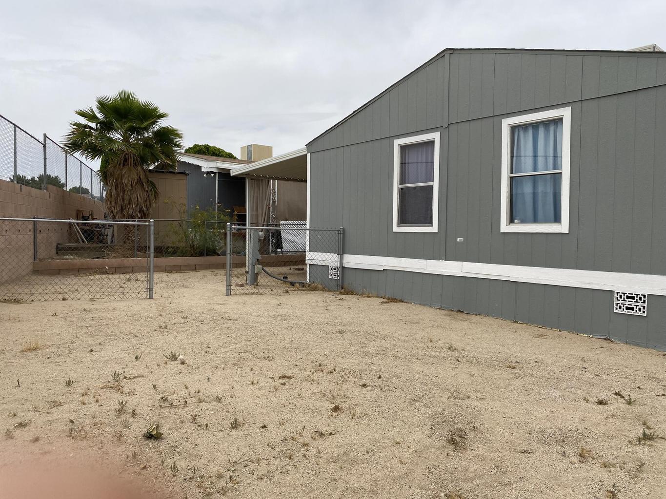 701 Montara Road, Unit 259 Barstow, CA 92311 - Photo 9 of 11 Back Yard2