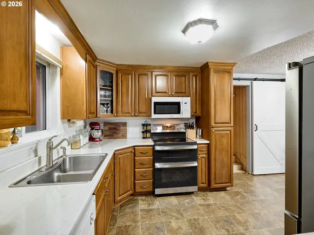 $354,900 | 750 Northeast 5th Street, Willamina, OR 97396