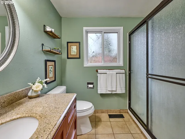 $354,900 | 750 Northeast 5th Street, Willamina, OR 97396