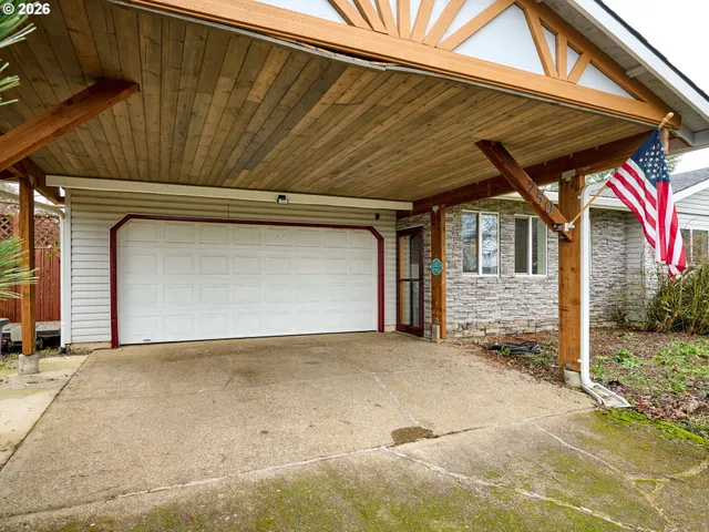 $354,900 | 750 Northeast 5th Street, Willamina, OR 97396