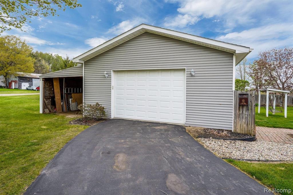 6588 Maple Lane Road Rives Junction, MI 49277 - Photo 4 of 48