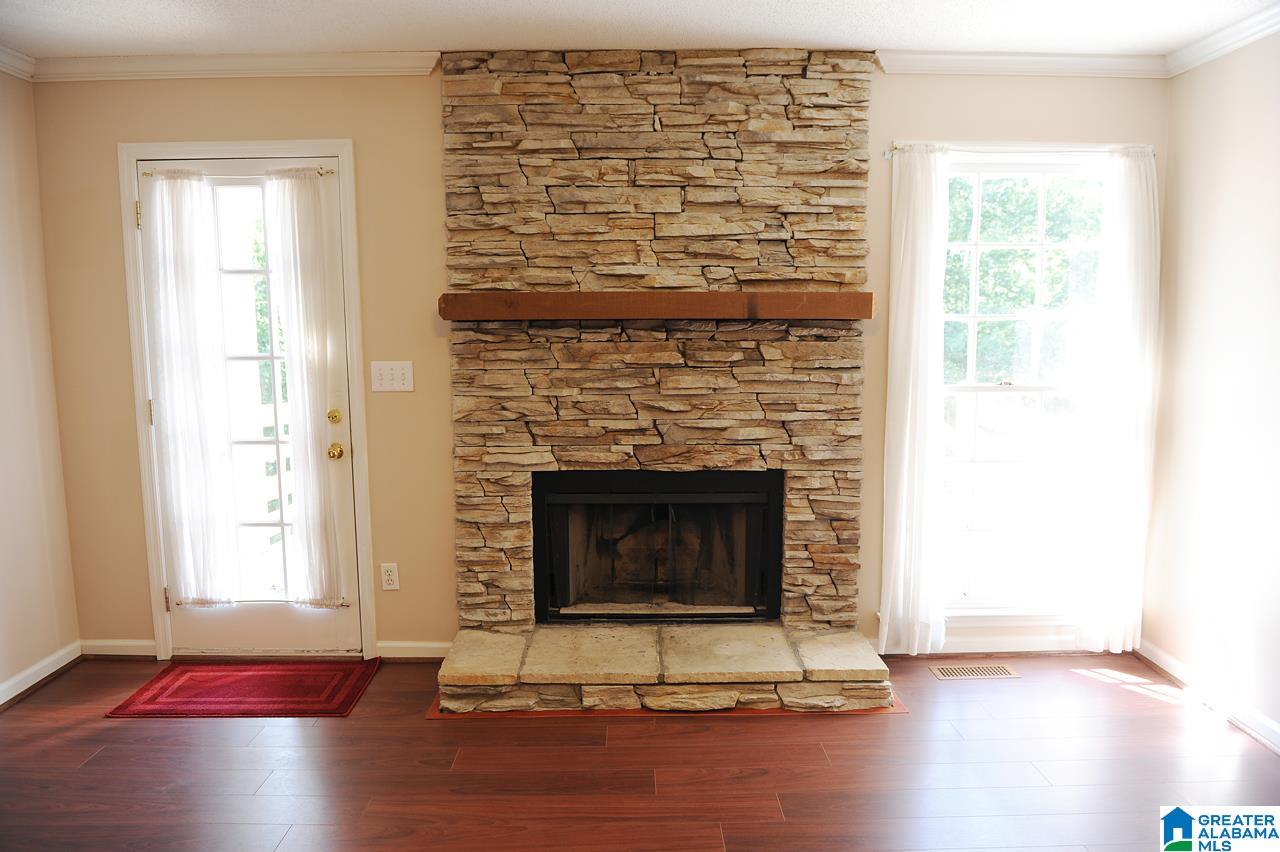 1113 Ridge Drive Pelham, AL 35124 - Photo 5 of 33