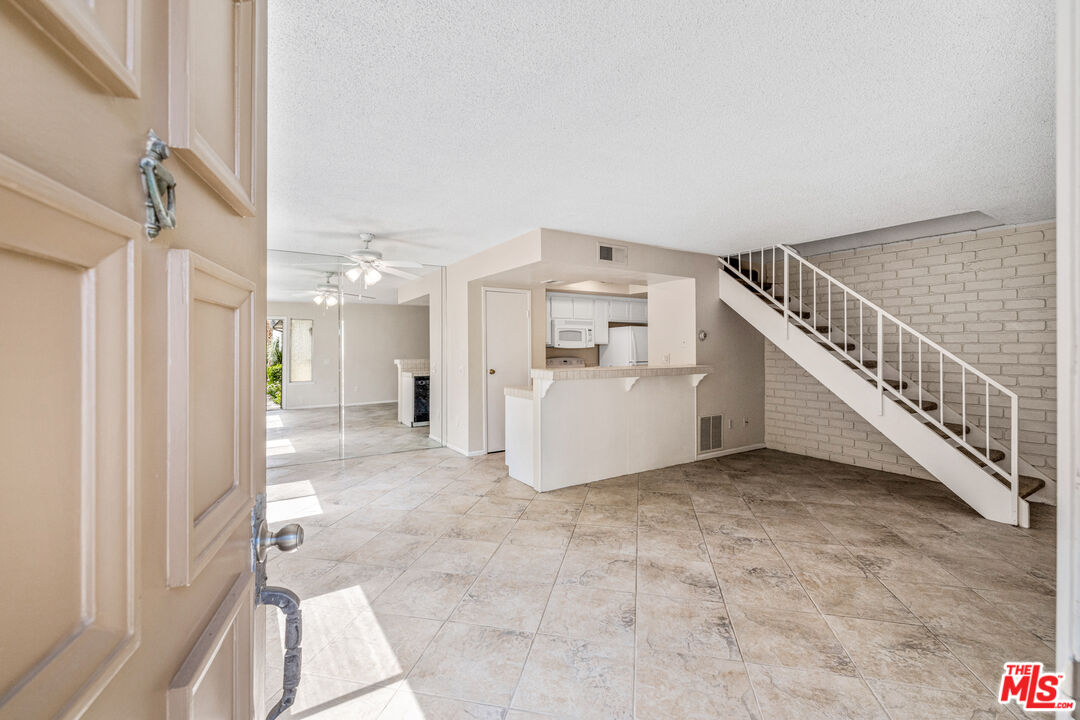 72669 Eagle Road, Unit 2 Palm Desert, CA 92260 - Photo 2 of 26