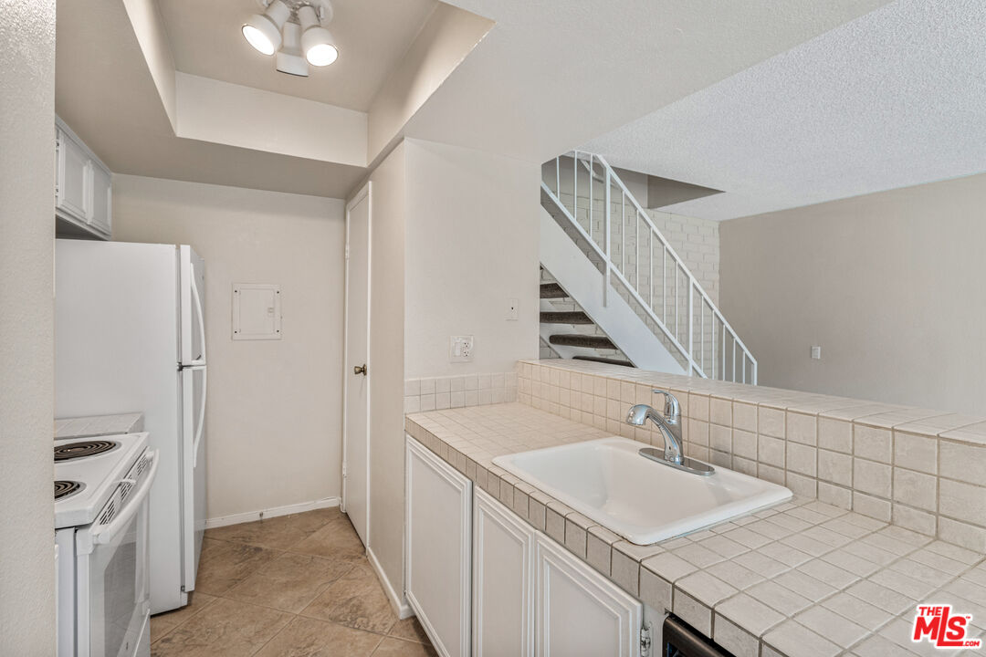 72669 Eagle Road, Unit 2 Palm Desert, CA 92260 - Photo 8 of 26