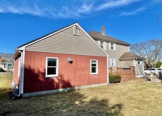 42 Smiths Lane Kingston, MA 02364 - Photo 33 of 39 a front view of a house with a yard