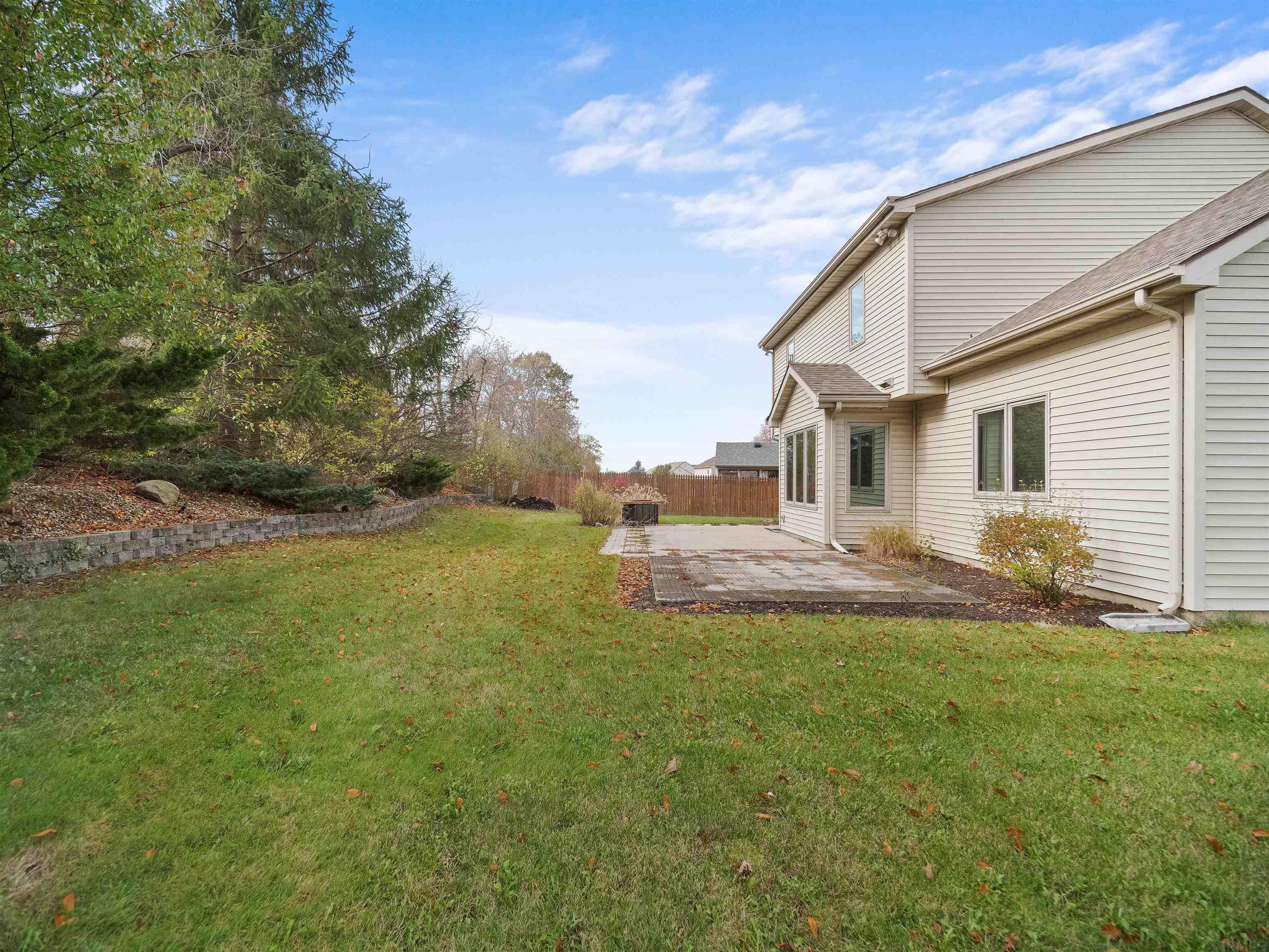 1231 Holly Ridge Run Fort Wayne, IN 46845 - Photo 8 of 34 Gallery Image 8