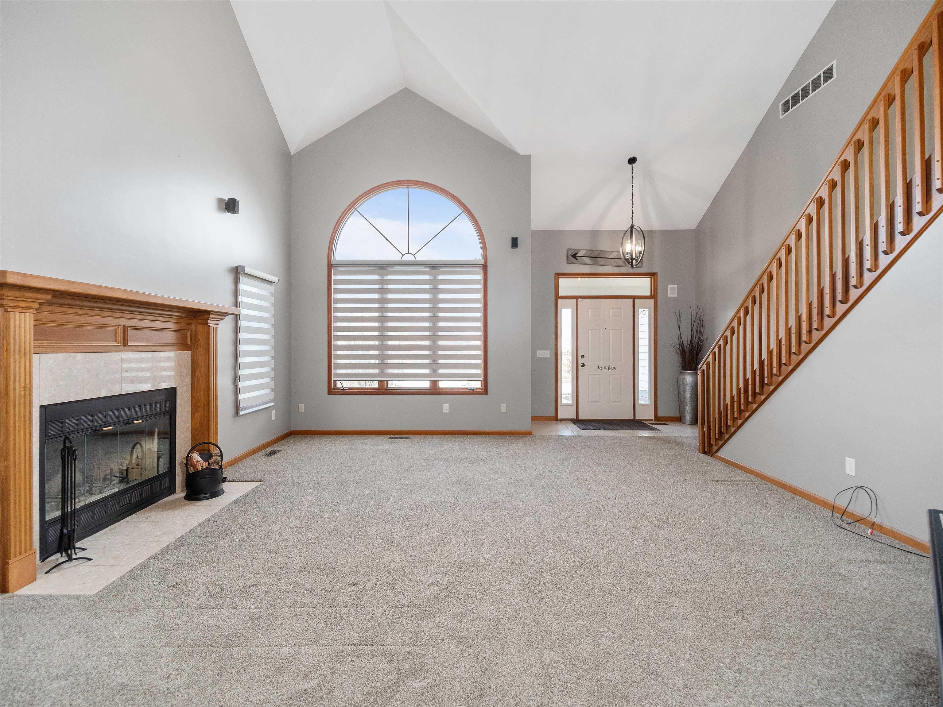 1231 Holly Ridge Run Fort Wayne, IN 46845 - Photo 10 of 34 Gallery Image 10