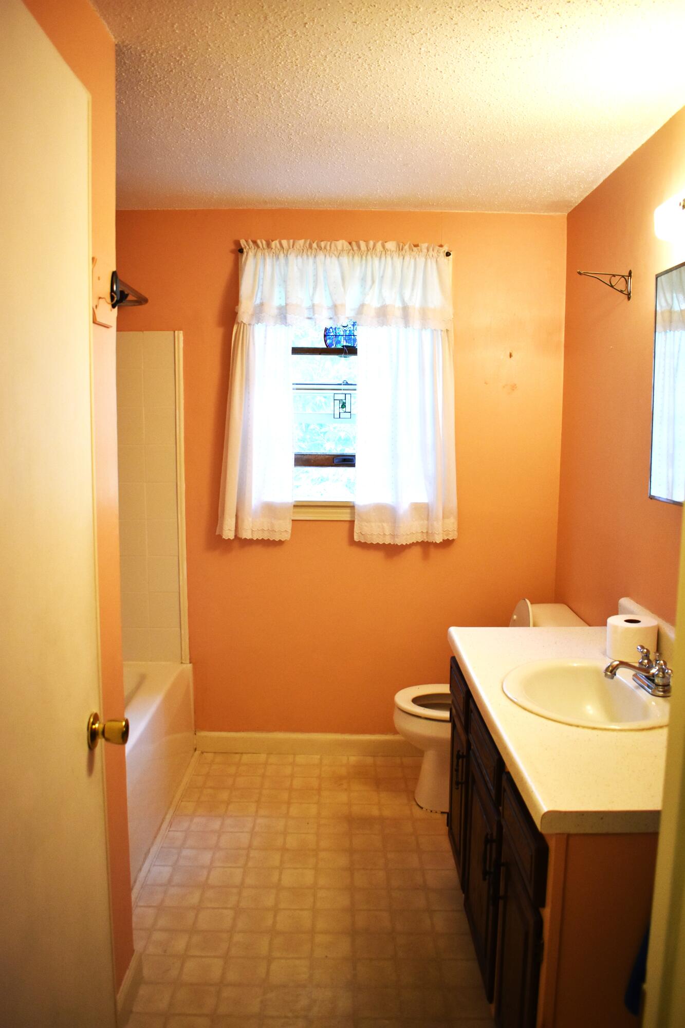 248 Paris Hill Road Paris, ME 04281 - Photo 12 of 28 Main Floor Bath