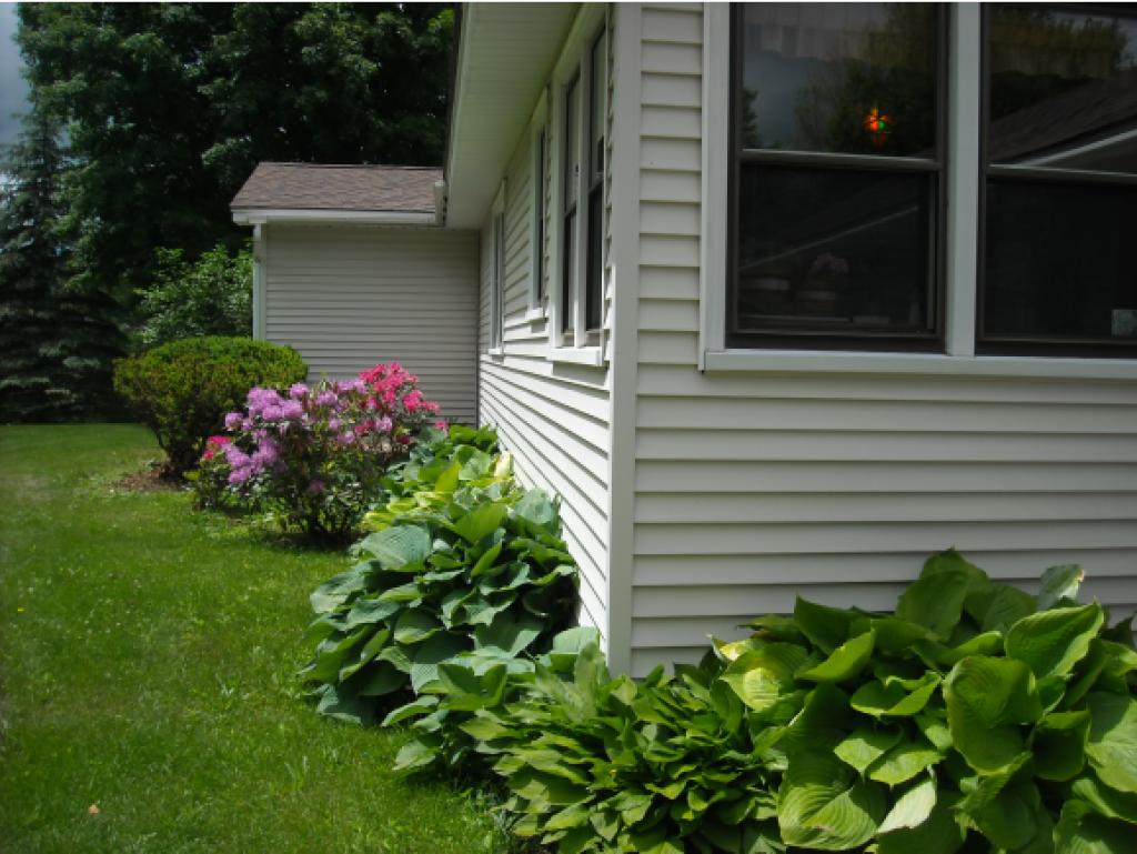 29 Baker Road Springfield, VT 05156 - Photo 2 of 33