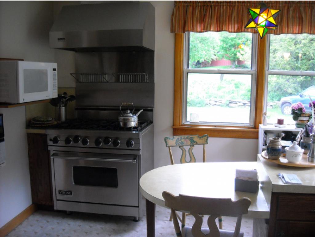 29 Baker Road Springfield, VT 05156 - Photo 3 of 33
