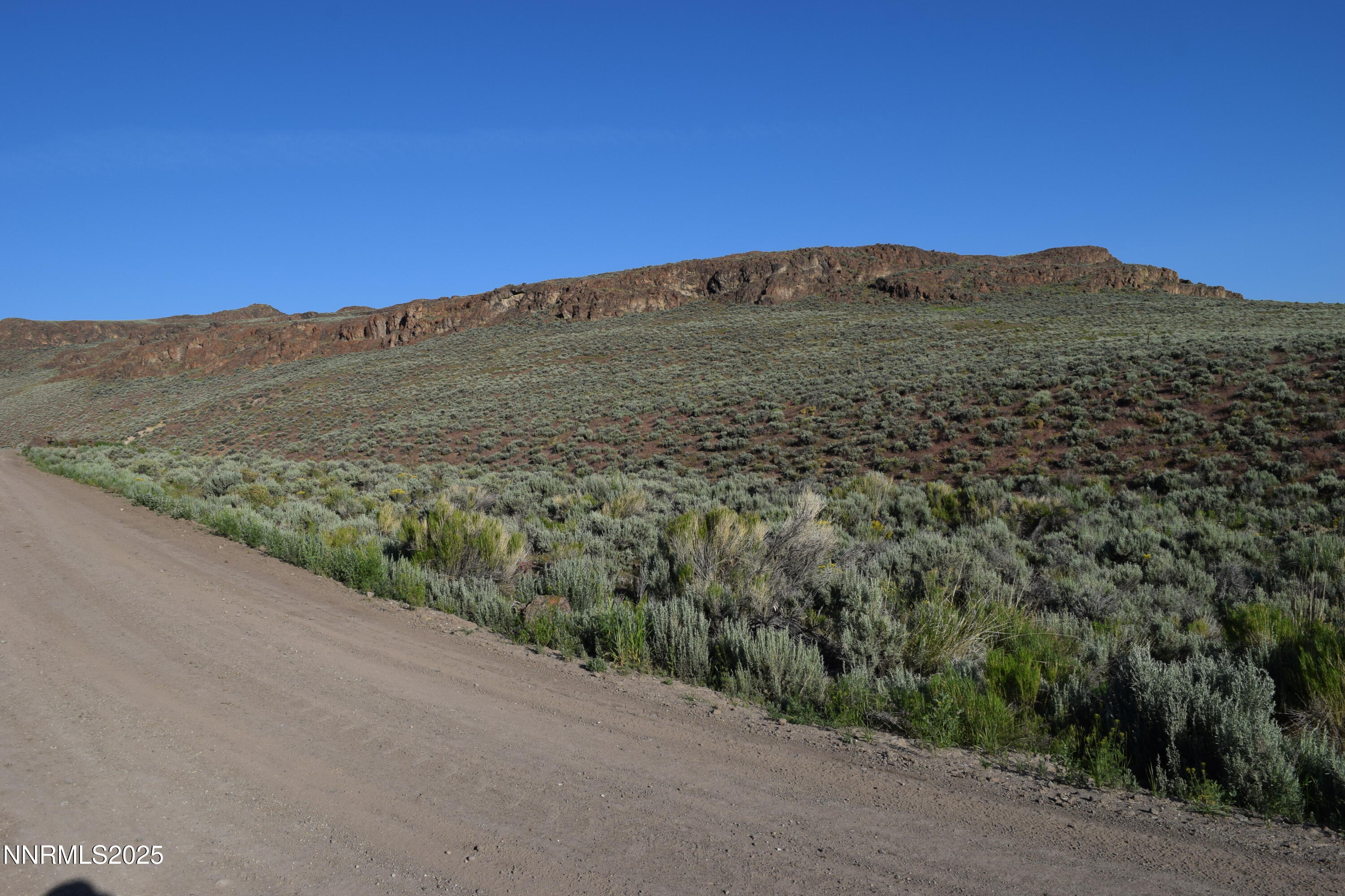 3300 High Rock Road Gerlach, NV 89412 - Photo 4 of 57 a view of a mountain
