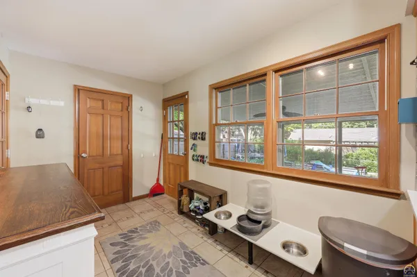$345,000 | 2865 Southwest Jewell Avenue, Topeka, KS 66611