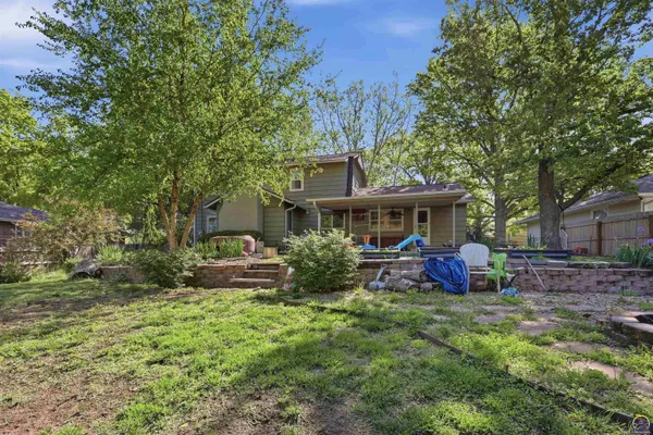 $345,000 | 2865 Southwest Jewell Avenue, Topeka, KS 66611