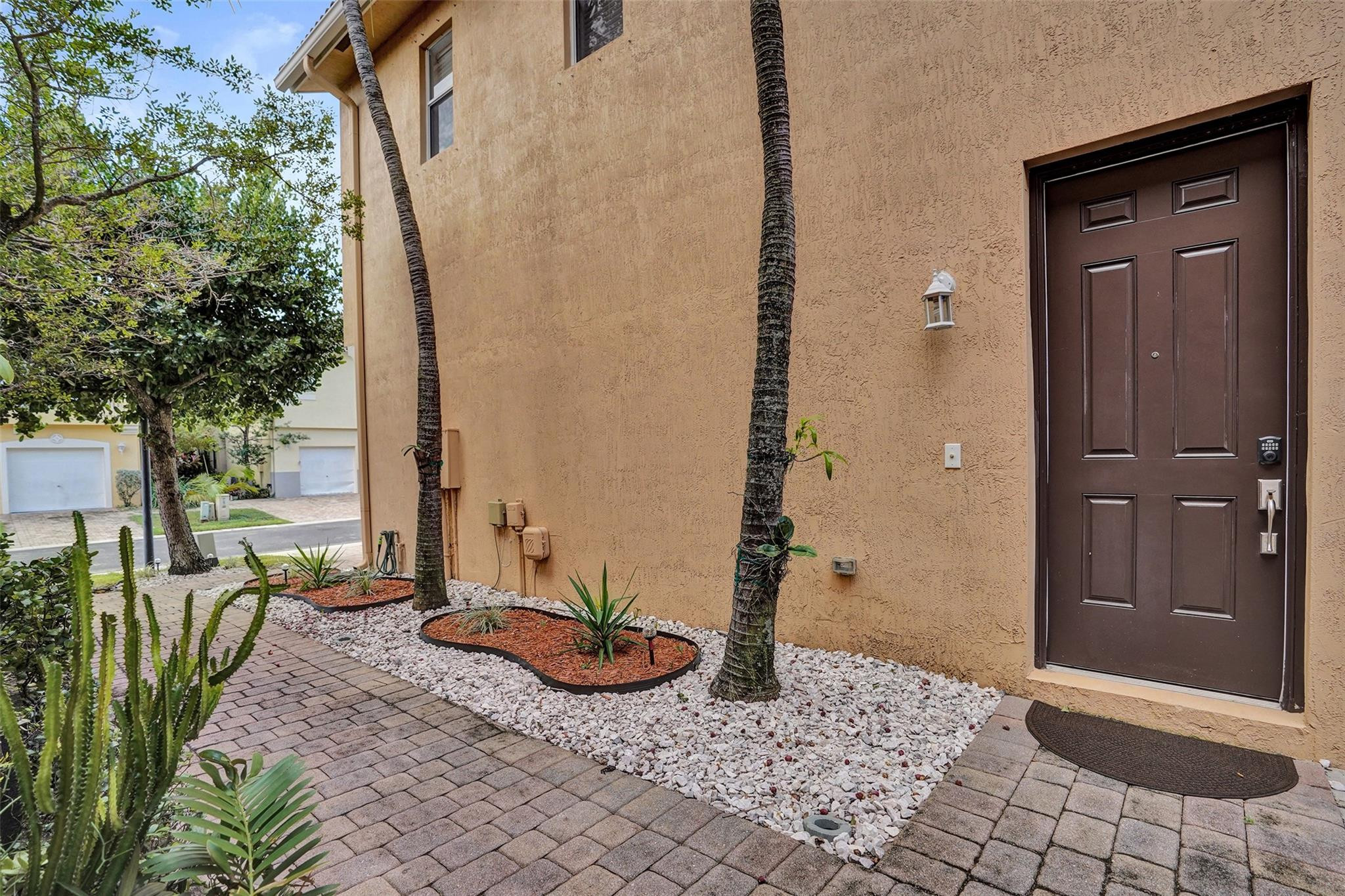 1825 Sonrisa Street Riviera Beach, FL 33404 - Photo 34 of 50 a view of an entryway